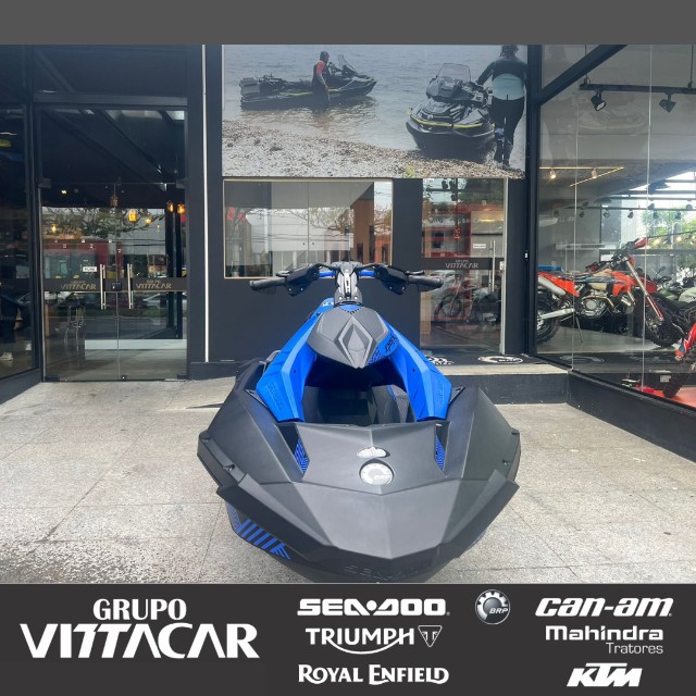 Seadoo Jet Ski Spark Trixx 3 Lugares 2022 - Foto 2