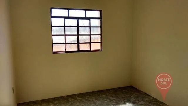 Casas com sacada para alugar em Brumadinho, MG - Viva Real