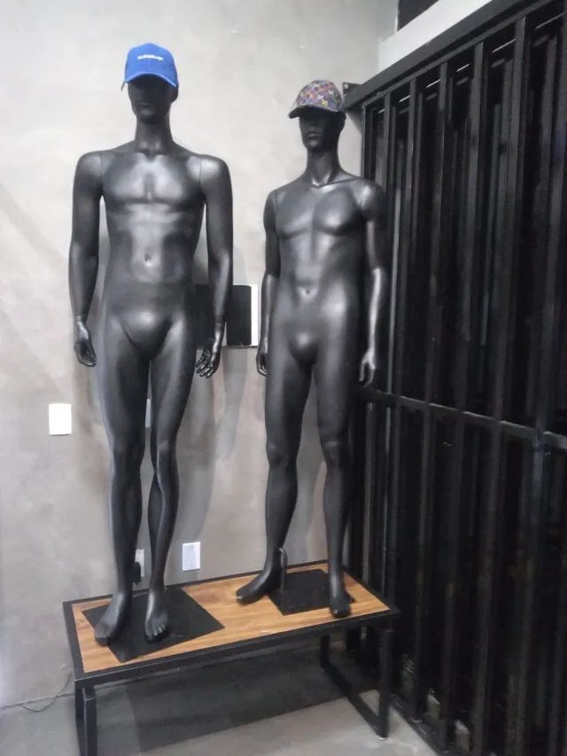 Manequim masculino negro - Foto 4