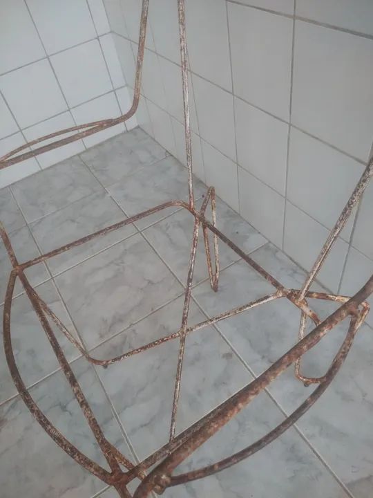 Cadeira de ferro maciço década 70 - Foto 5