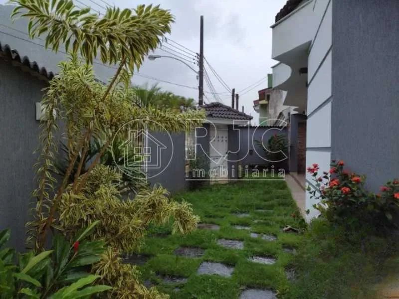 Imóvel para venda com 264 metros quadrados com 4 quartos em Vargem Pequena - Rio de Janeir - Foto 4