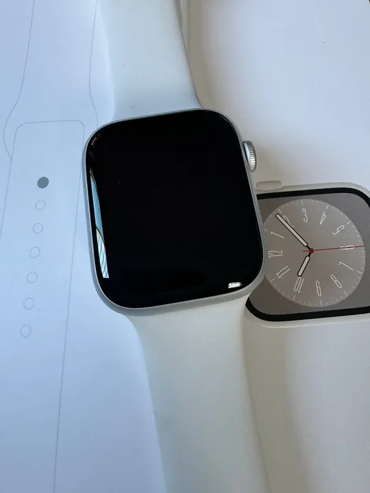 Apple Watch Series 8 Com Gps De 45 Mm M/l - Starlight