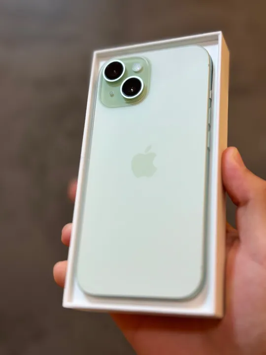 iPhone 15 128GB - garantia Apple até 10/24