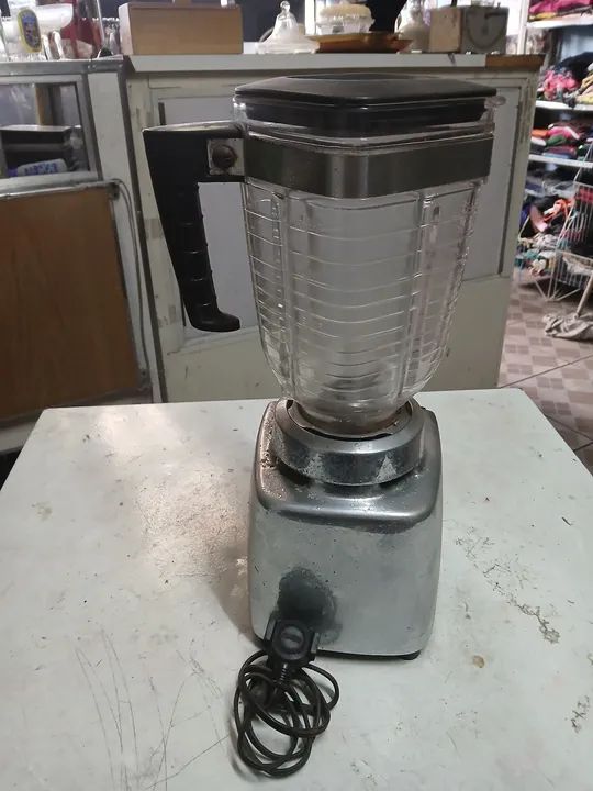 Liquidificador Antigo Sunbeam Imperial VIII  - Foto 4