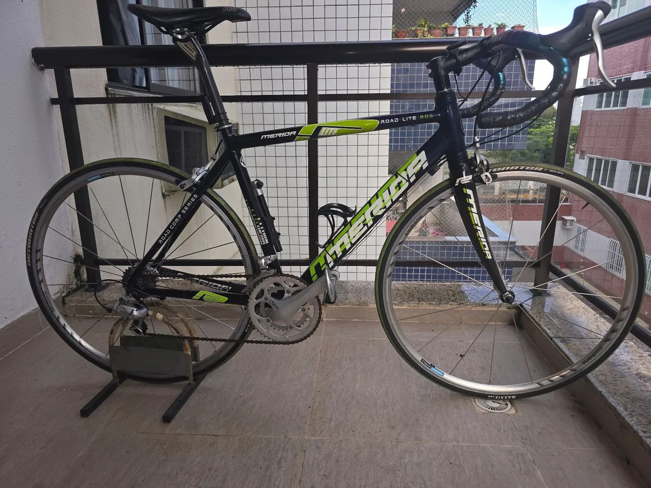 Merida - Road Lite 905