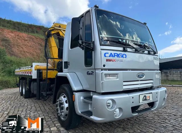 Ford Cargo 2428 Munck
