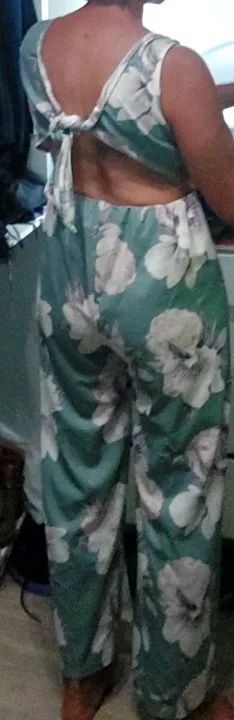 Macacão Longo Floral Verde - Foto 3