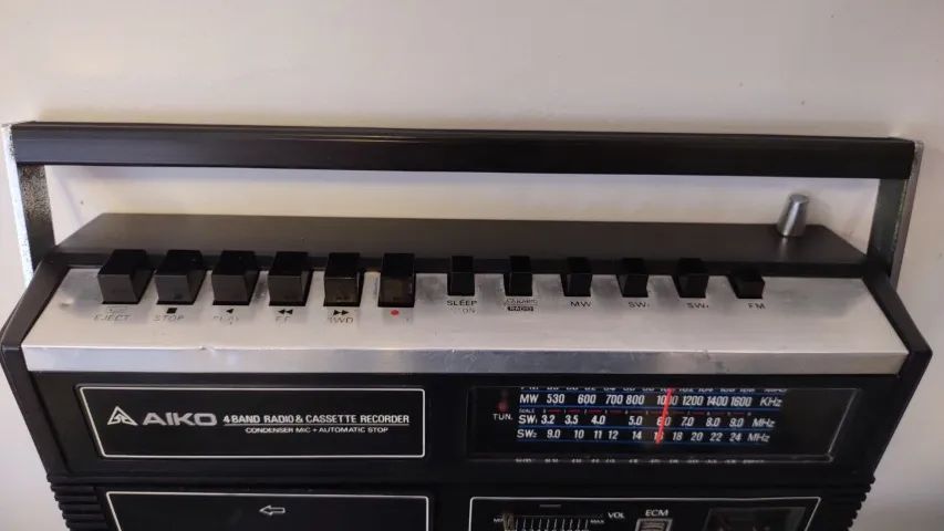 Rádio Gravador 4 faixas Aiko ATPR-404 - Aparelhos de Som - Água