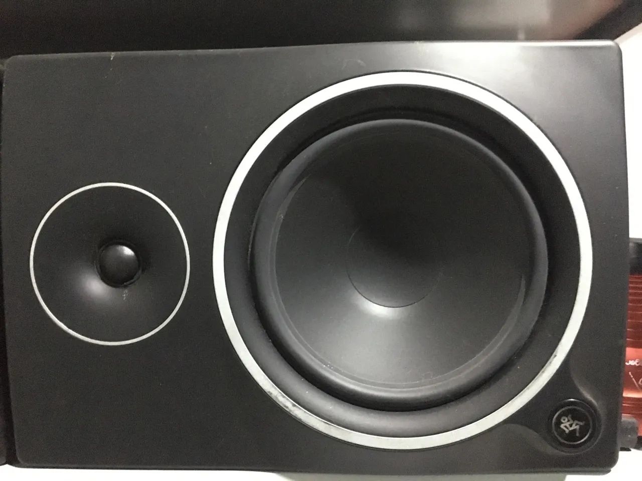 Par de monitores mackie Mr8 mk3
