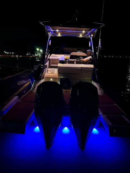 Lancha Royal Marine (35pés) 2 Popa 225 HP Ñ Focker, Phanton, Fs, Nx, NHD) - Foto 14