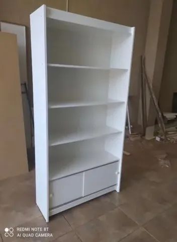 ESTANTE PRATELEIRA COM PORTAS