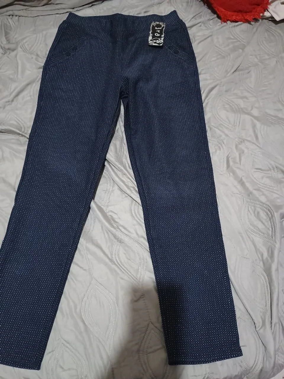 Calça Feminina Azul com Detalhes