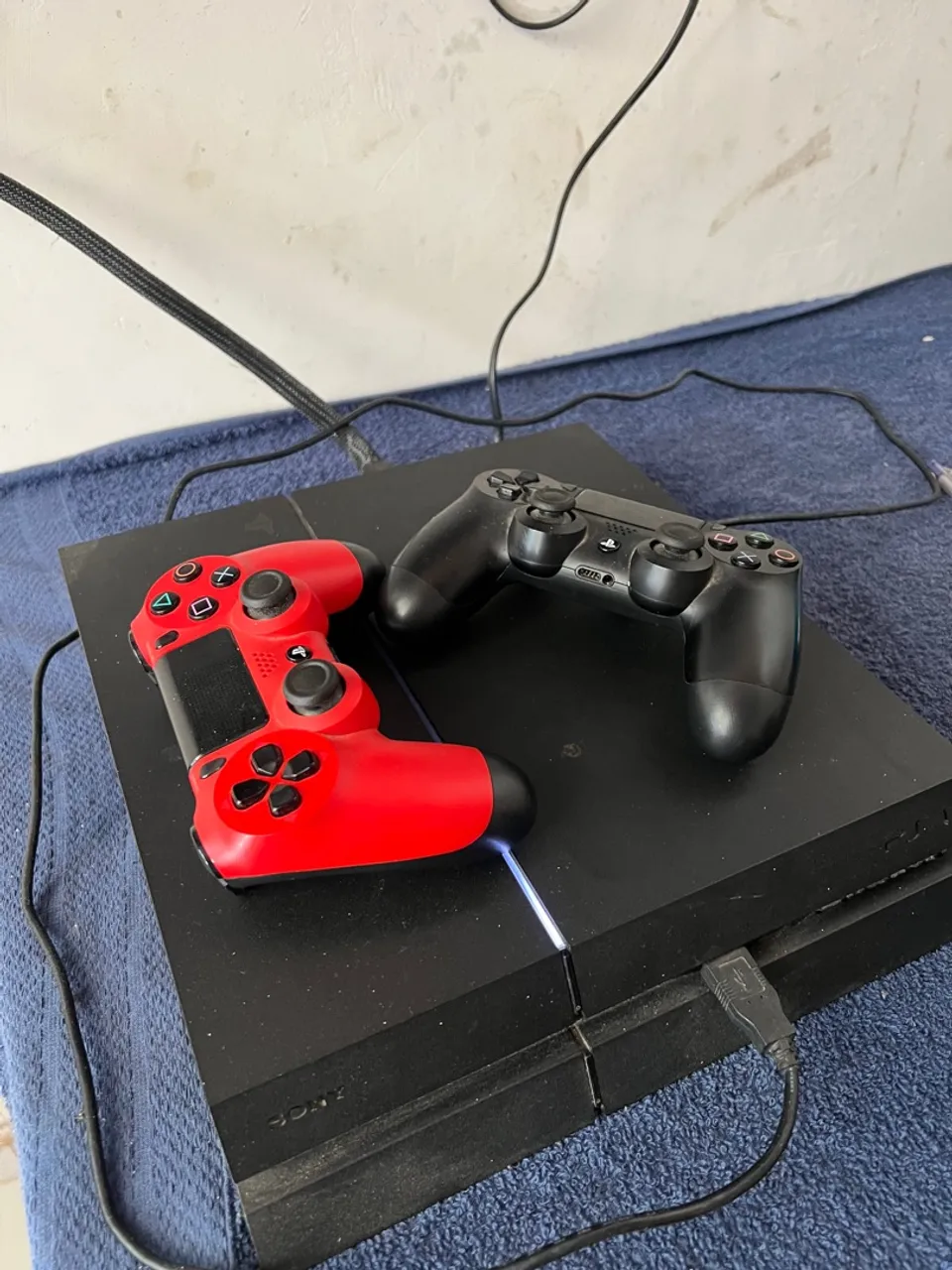 Playstation 4 Slim