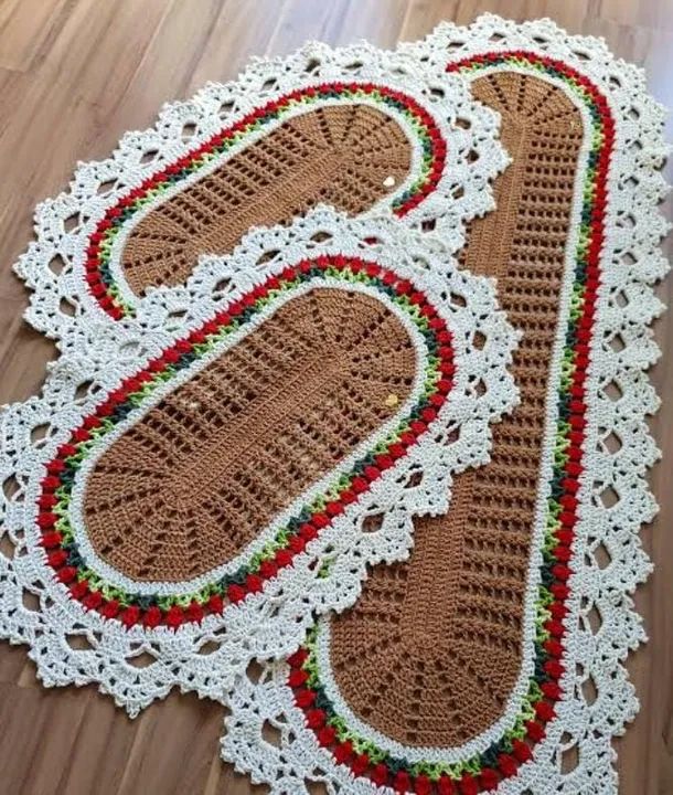 Tapete Oval Crochê Vermelho e Branco - Foto 3