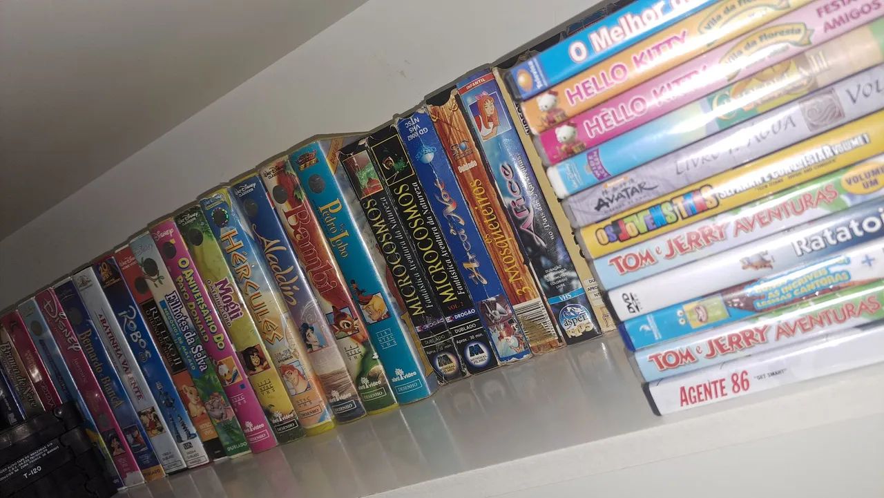 Coleção de VHS infantis