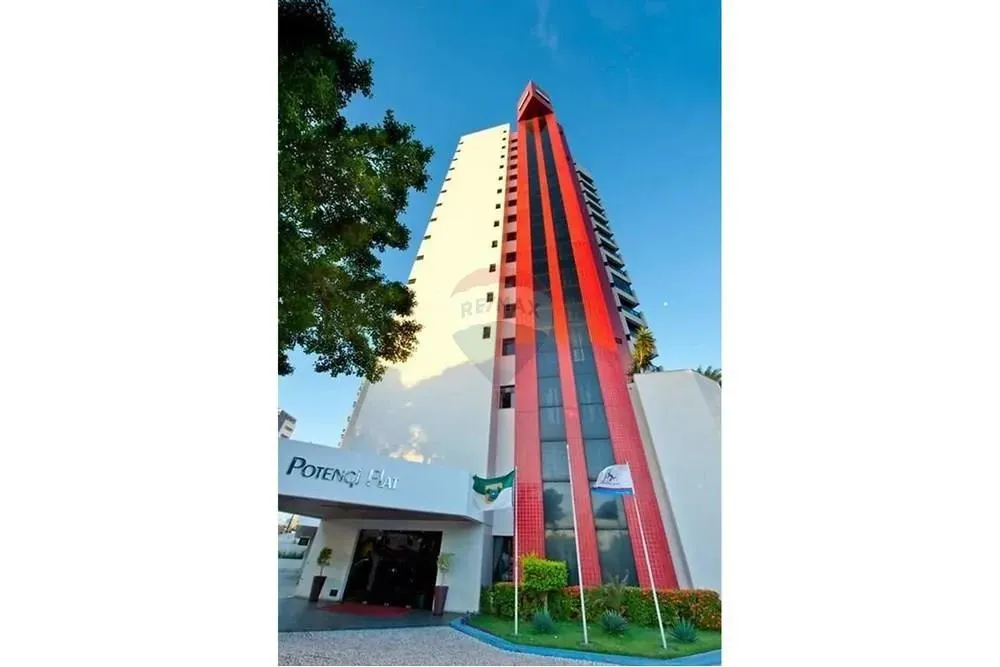Flat Reformado em Potengi Flats - Petrópolis
