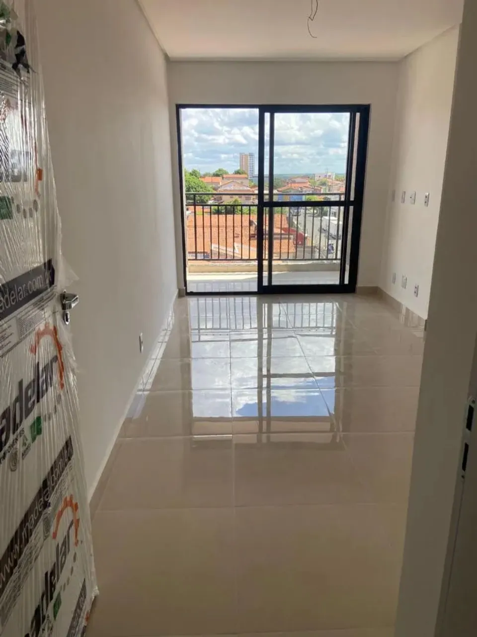 Imóvel para aluguel possui 70 metros quadrados com 3 quartos em Ininga - Teresina - PI