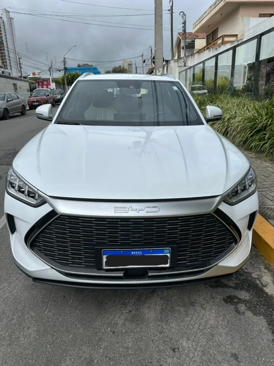 SONG PLUS 2025 HÍBRIDO - Carro EXTRA com 8.000 KM - UNICO DONO!