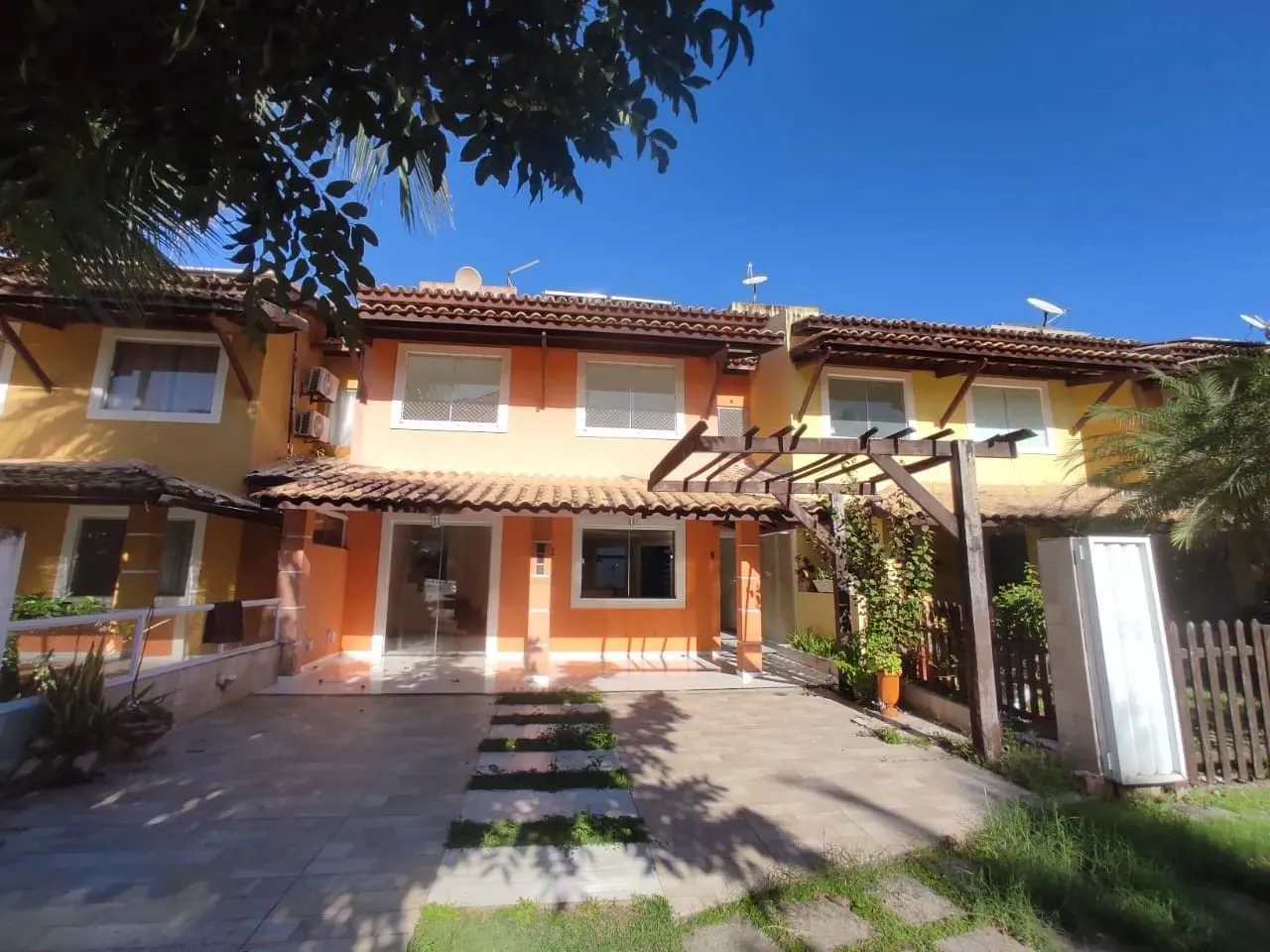 Casa em Condomínio para Locação em Salvador, Stella Maris, 4 dormitórios, 3 banheiros, 2 v