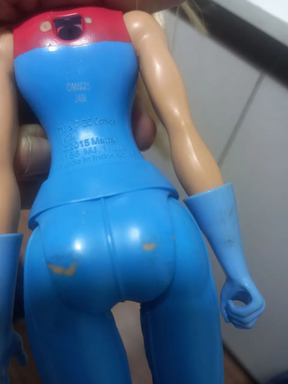 SUPER GIRL BONECA  - Foto 2