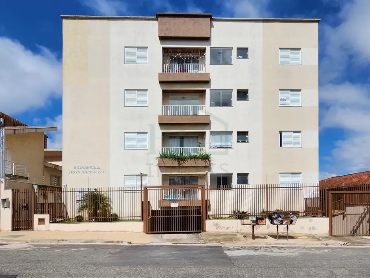 Apartamentos Padrão em Poços de Caldas