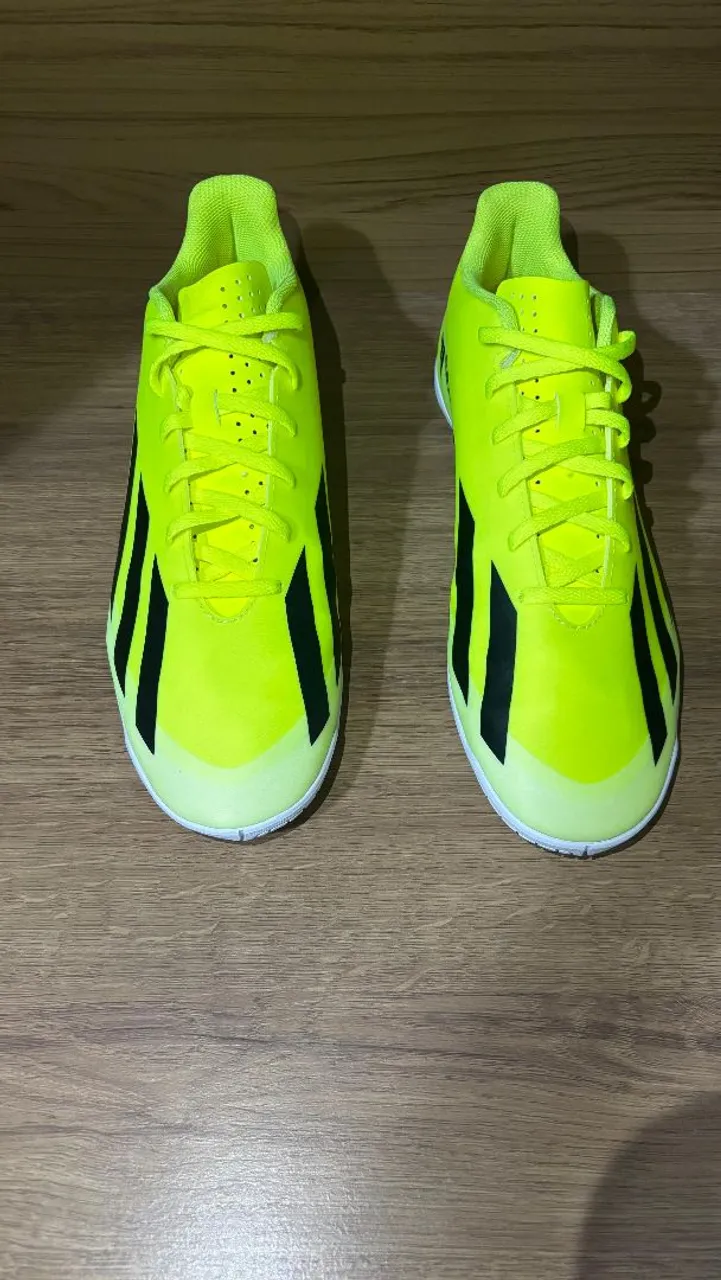 Chuteira ADIDAS X CRAZYFAST CLUB FUTSAL