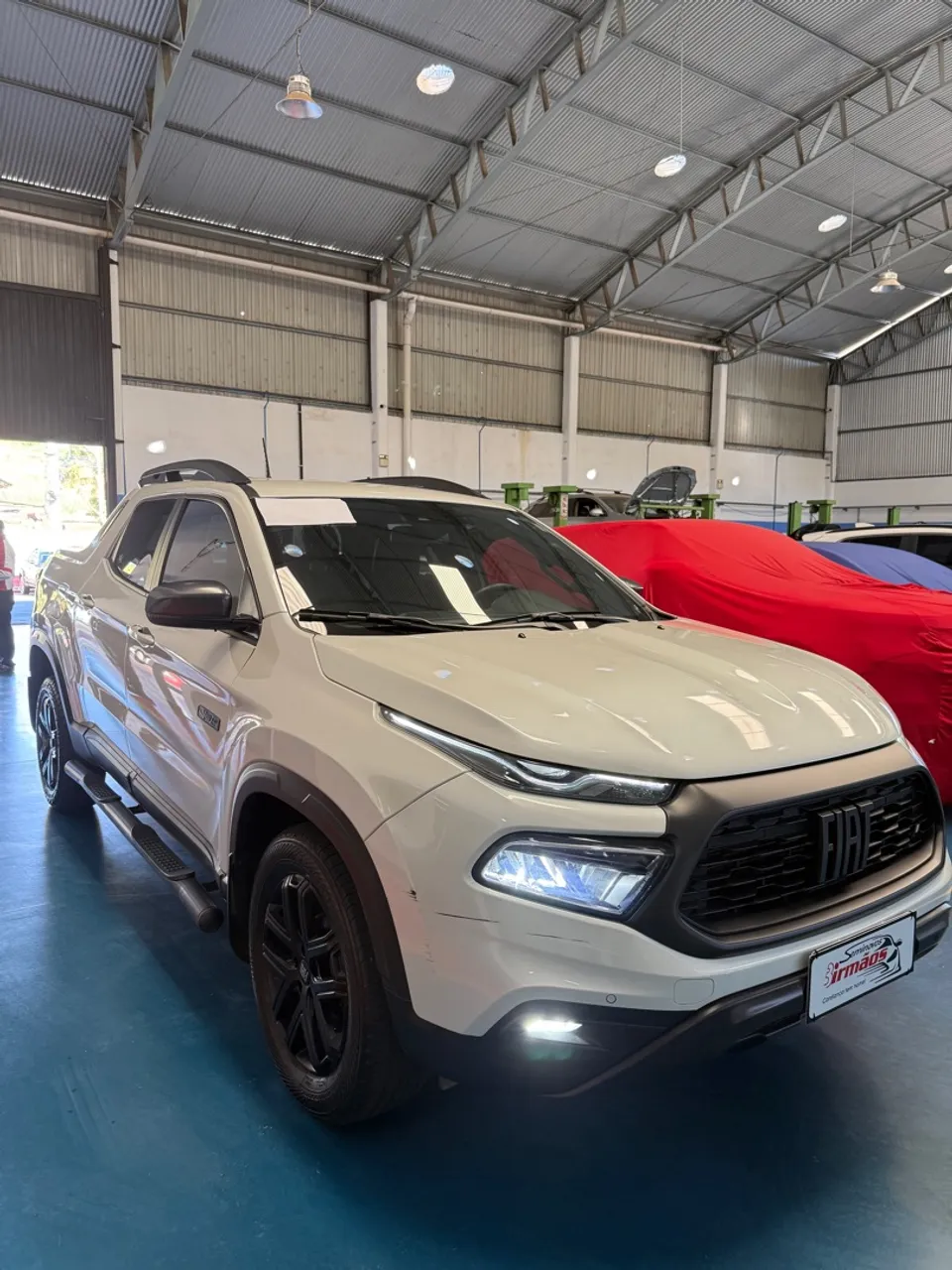 Toro Ultra 2.0 4X4 Aut. - 29.500kms! 2023/23- Único Dono
