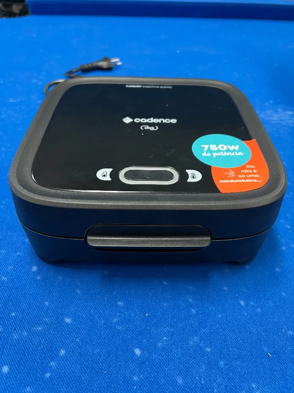 SANDUICHEIRA GRILL CLICK CADENCE SAN400 127V PRETO