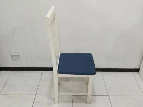 Jogo de Cadeira D Jantar em madeira com estofado - Foto 3