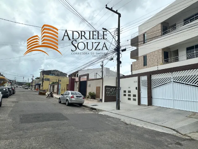 Vendo Prédio Residencial com 03 pavimentos e 07 apartamentos no Bairro Suissa