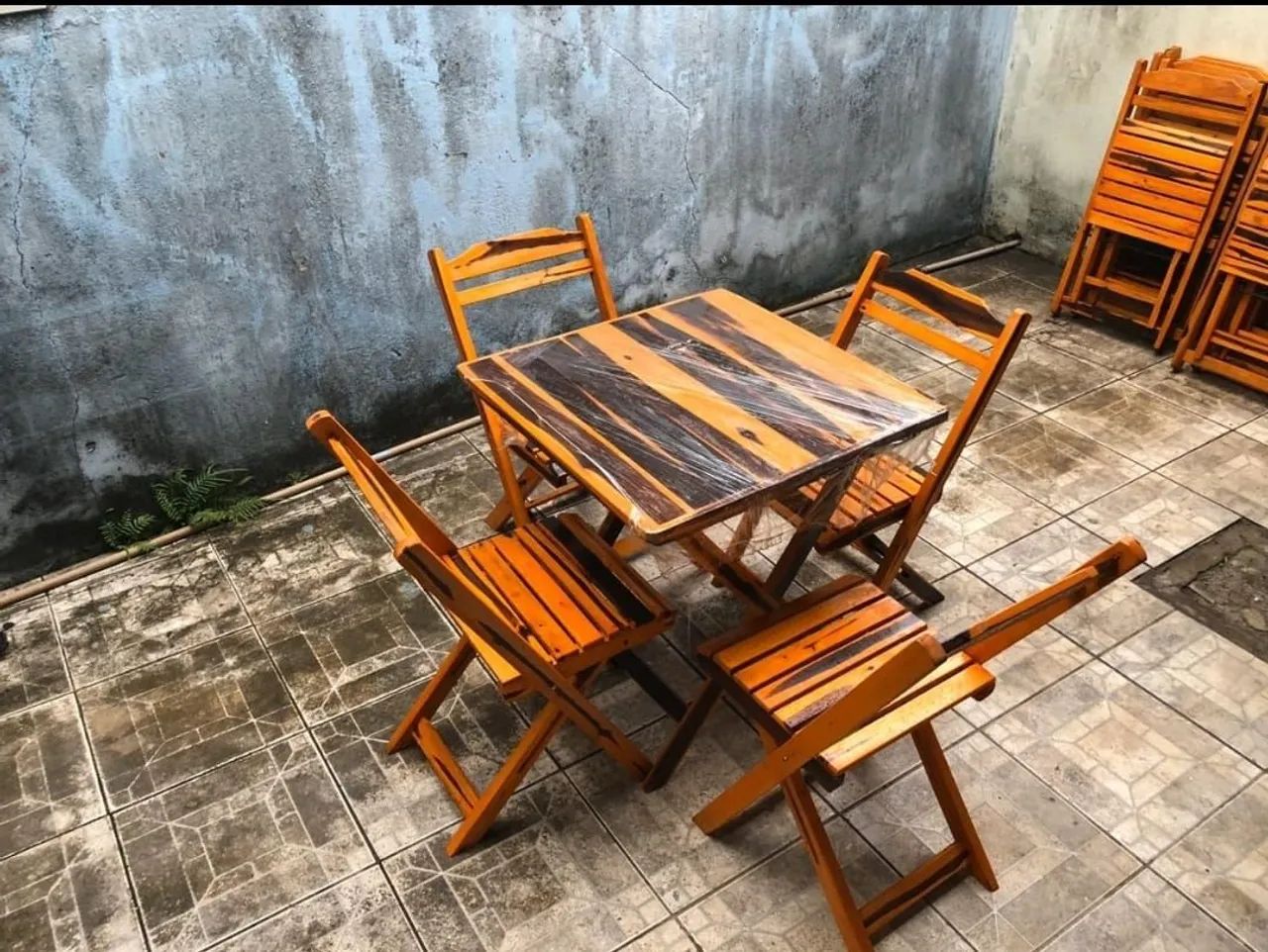 Mesa Dobrável de Madeira - Ideal para Seu Negócio - Foto 4