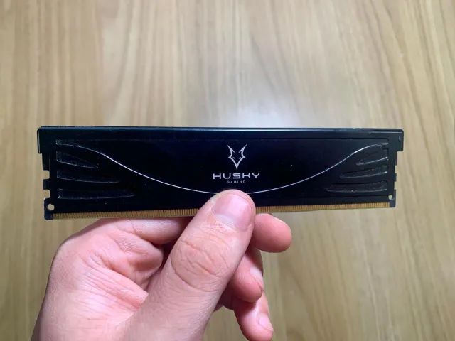 Memória RAM Husky 4GB 3000MHz CL22 (1x4) - USADO