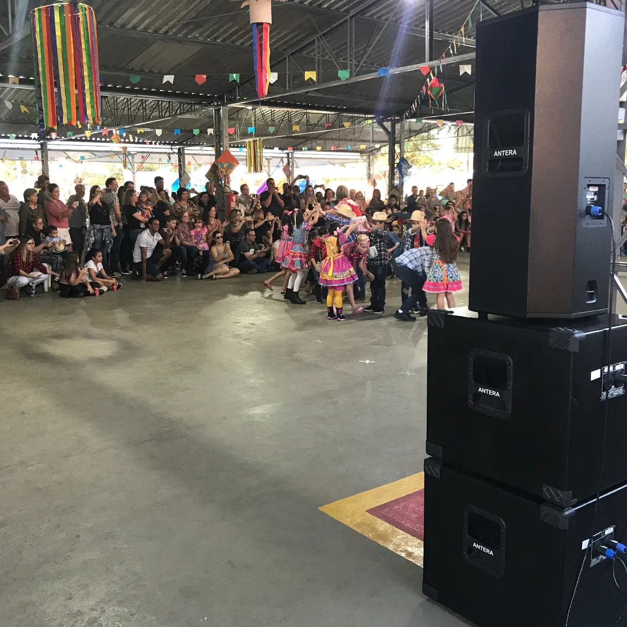 Vendo ou troco: Caixas acústicas - Antera - Foto 2