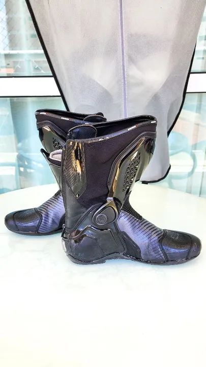 Botas Dainese Torque RS Out preta TAM 44 EUR = 42 BRA - Foto 14