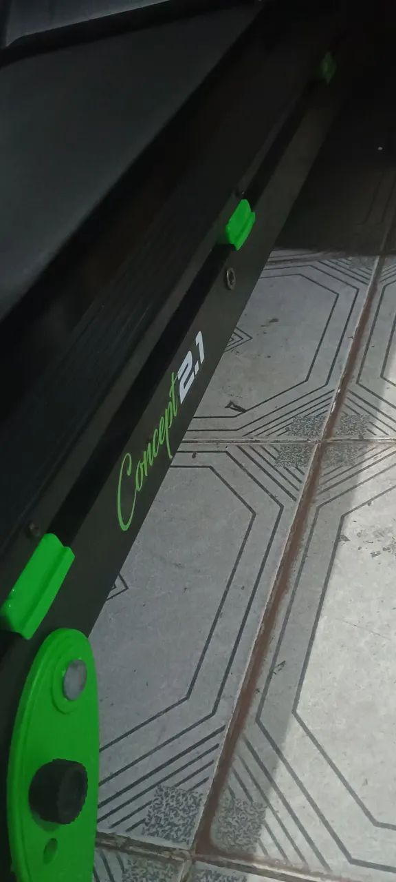 Esteira Profissional Dream Concept 2.1 Bivolt apenas 6 meses de uso impecável  - Foto 3