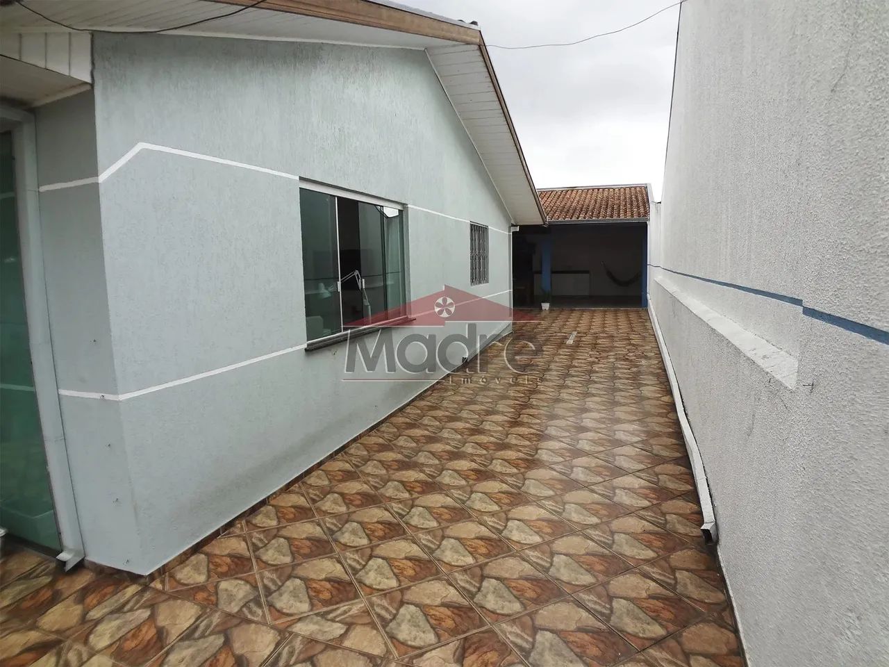 Casa com 3 dormitórios à venda por R$ 725.000,00 no bairro Sítio Cercado - CURITIBA / PR - Foto 3