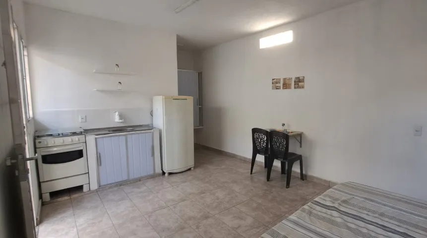 Casa Compacta Mobiliada no Satélite/Pitimbú tipo Kitnet ou Studio