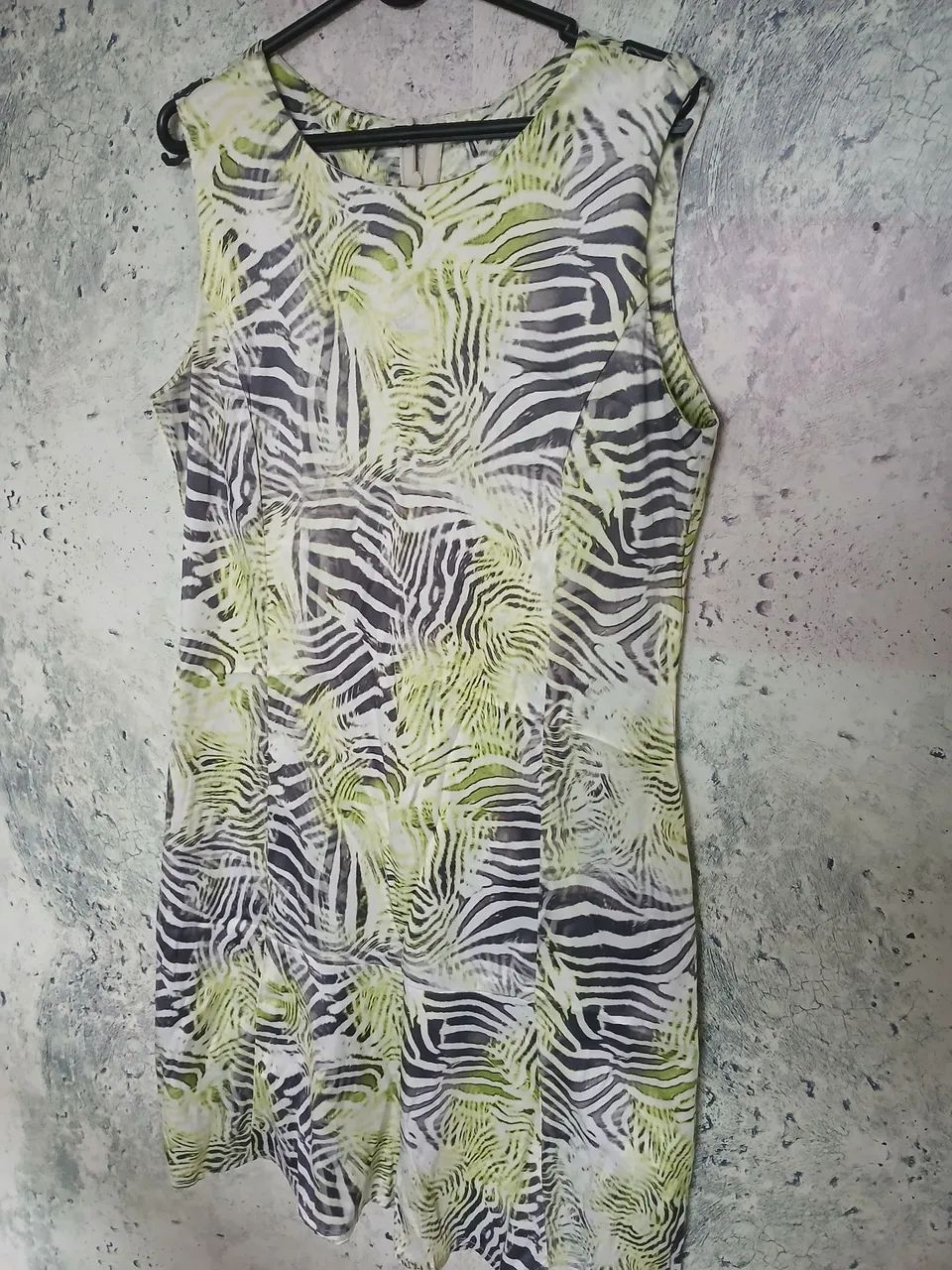 Vestido estampado animal print