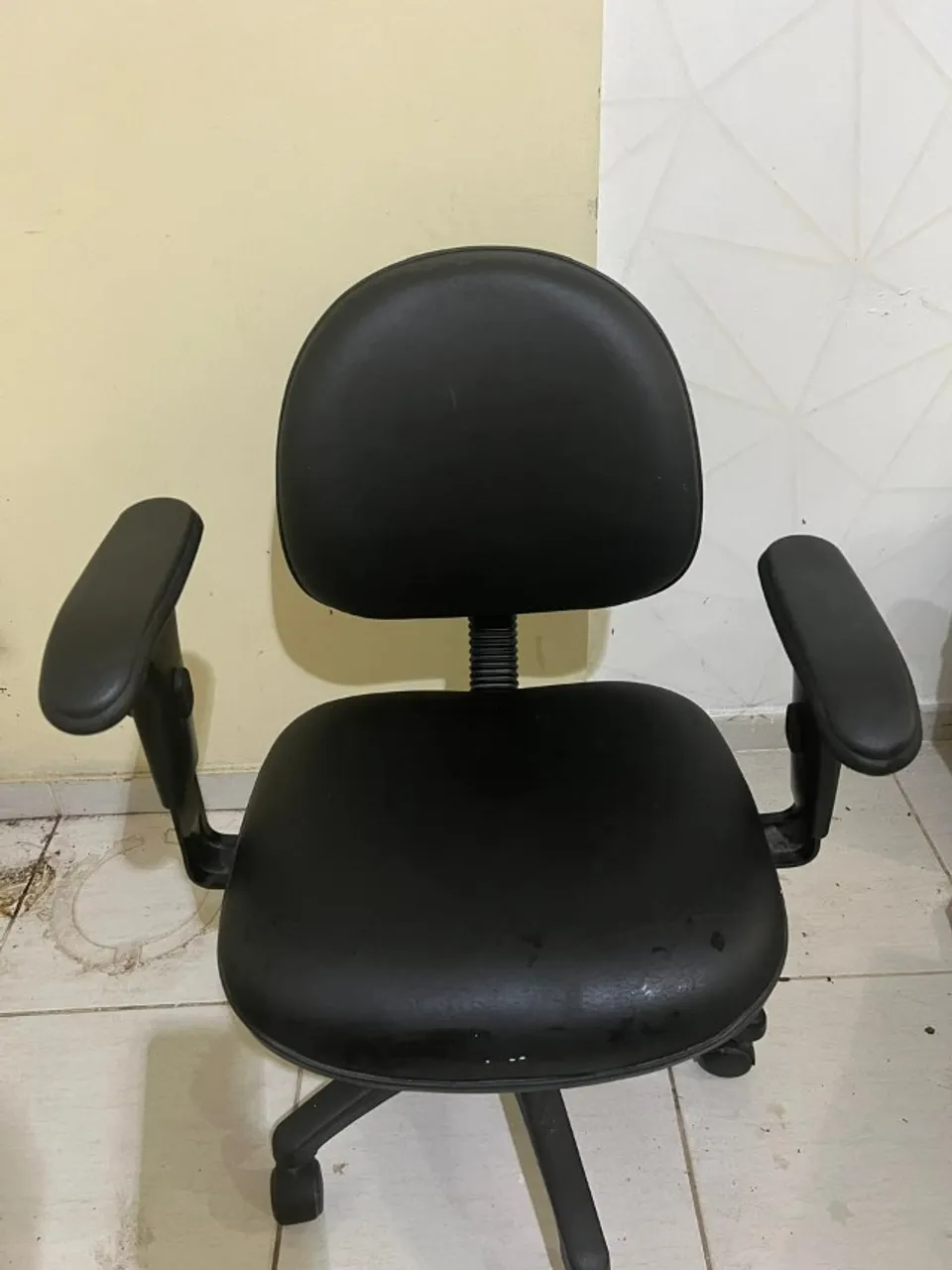 Cadeira executiva giratória