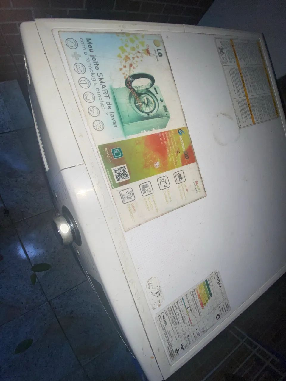 Lava e seca LG precisa de reparo 