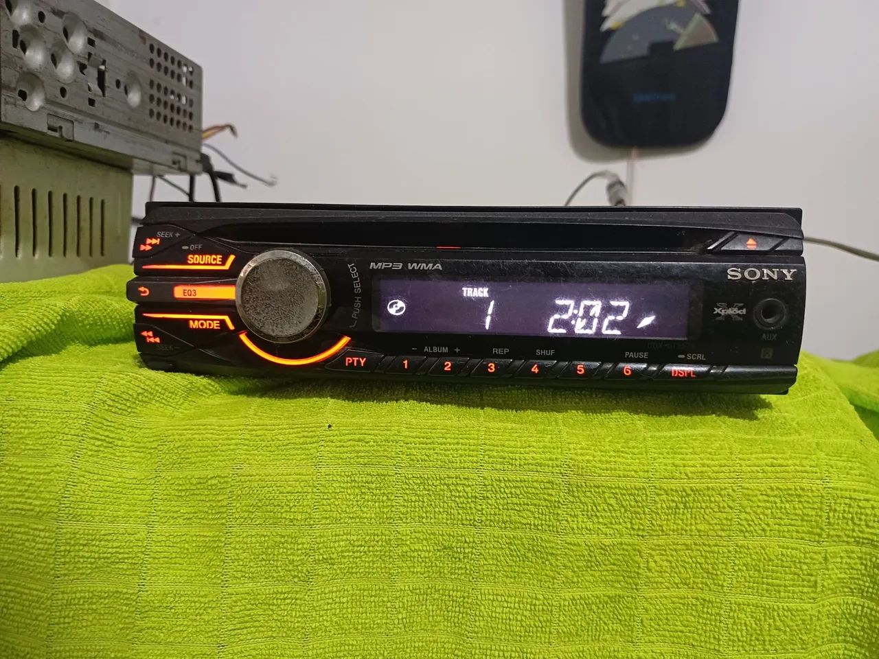 Sony cdx gt 257x MP3/WMA ( NÃO TEM USB NEM BLUETOOTH) - Aparelhos