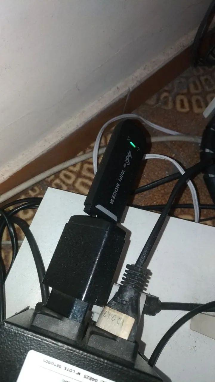 Modem com Chip 3G/ 4G, entrada Usb,  completo, com a caixa,. - Foto 2