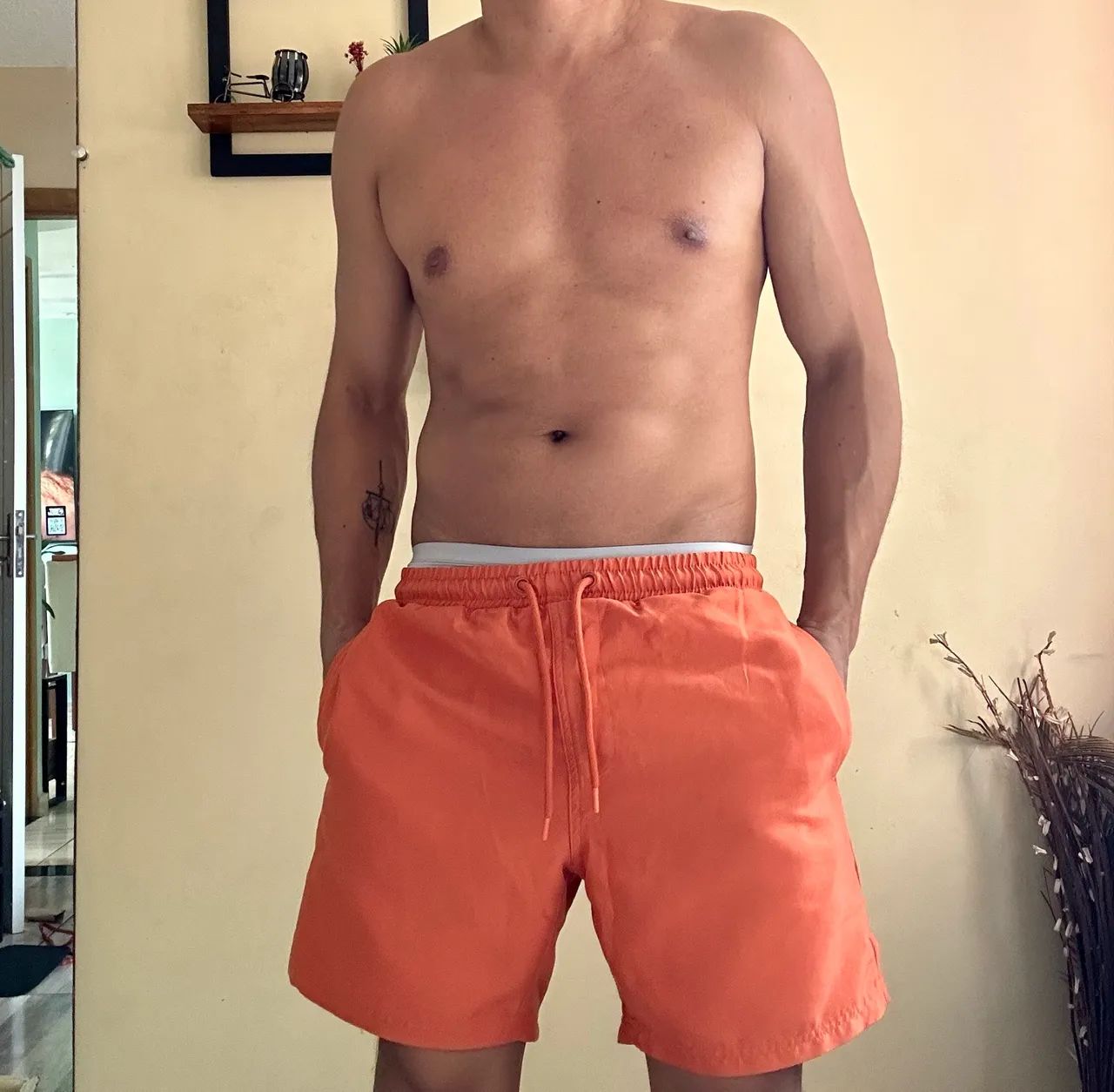 Bermuda com forro laranja M - Foto 3