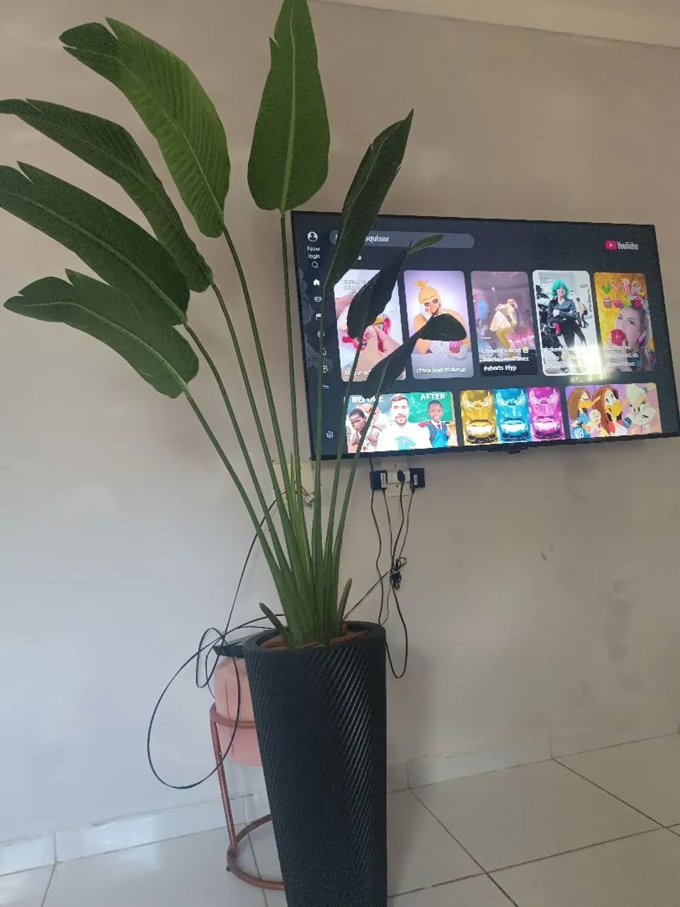Planta artificial com vaso - Foto 3