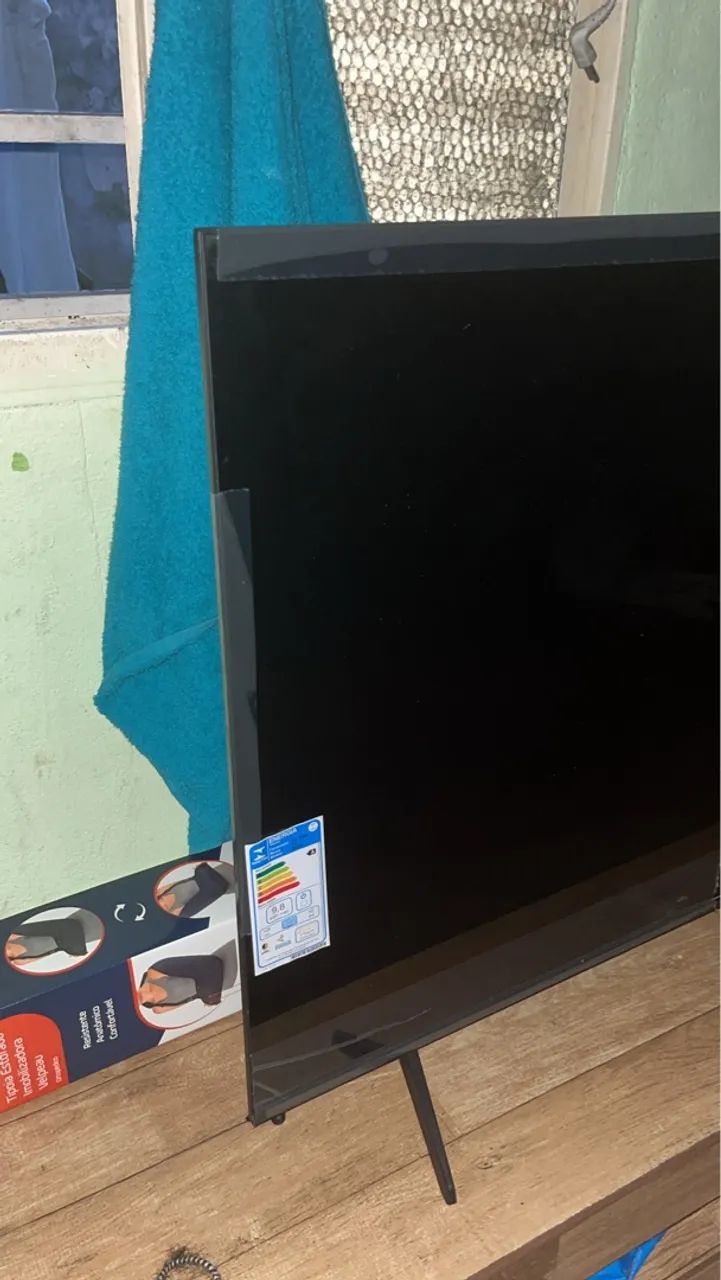 Vendo Smart Tv TCL 50 Polegadas.  - Foto 4