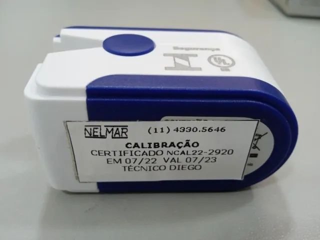Oxímetro de pulso Monserrat em Plástico Azul 8 cm x 10 cm x 4 cm - Foto 5