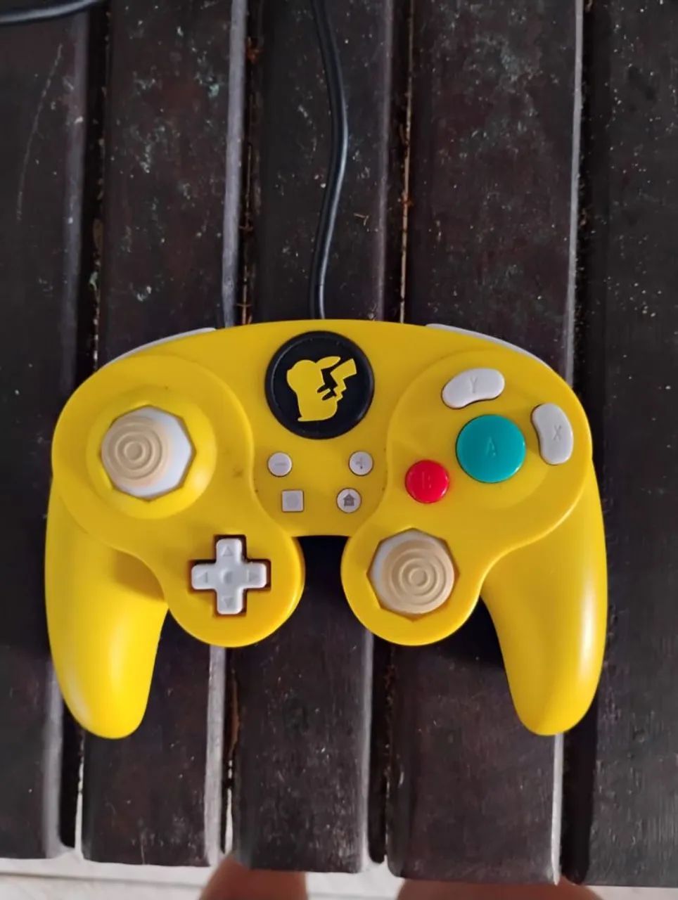 Controle GameCube Pikachu