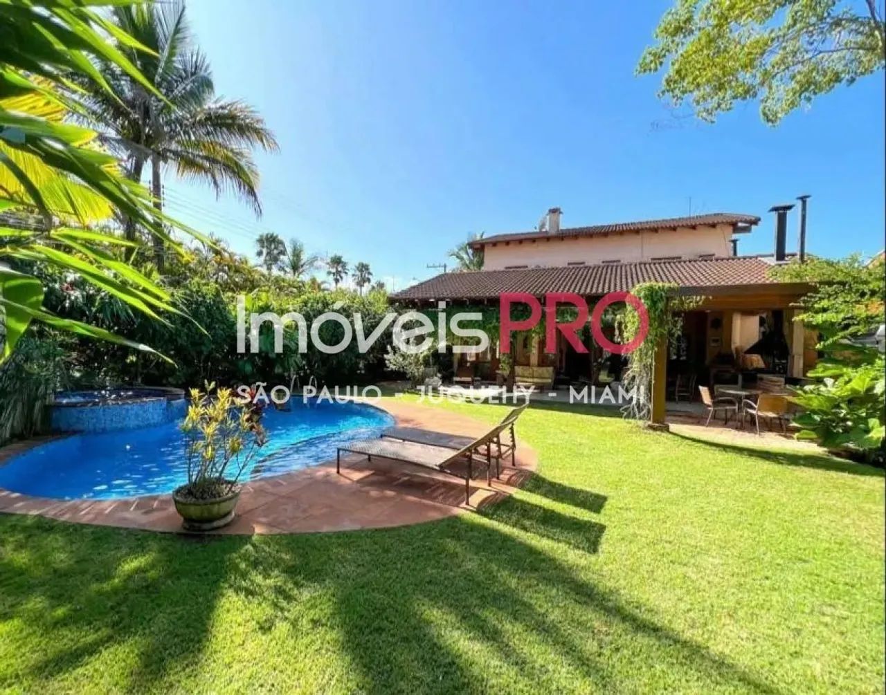 Casa 04 suites 560mts a venda no Condominio Jardim Acapulco - Guaruja