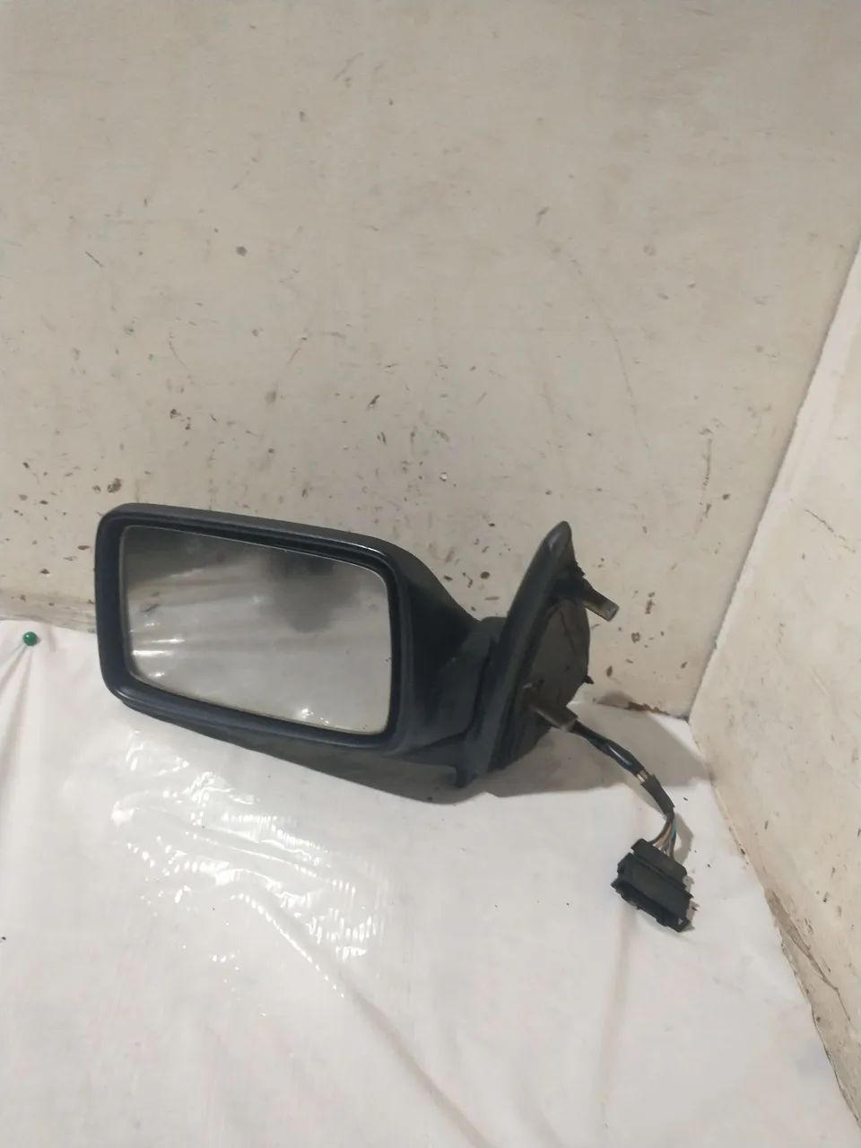  Retrovisor esquerdo golf 97 ap  4p