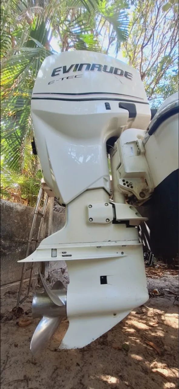 Parelha (2 motores) Evinrude Etec 150hp gasolina - Foto 3